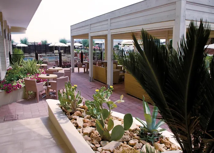 Metropolitan Family Hotel